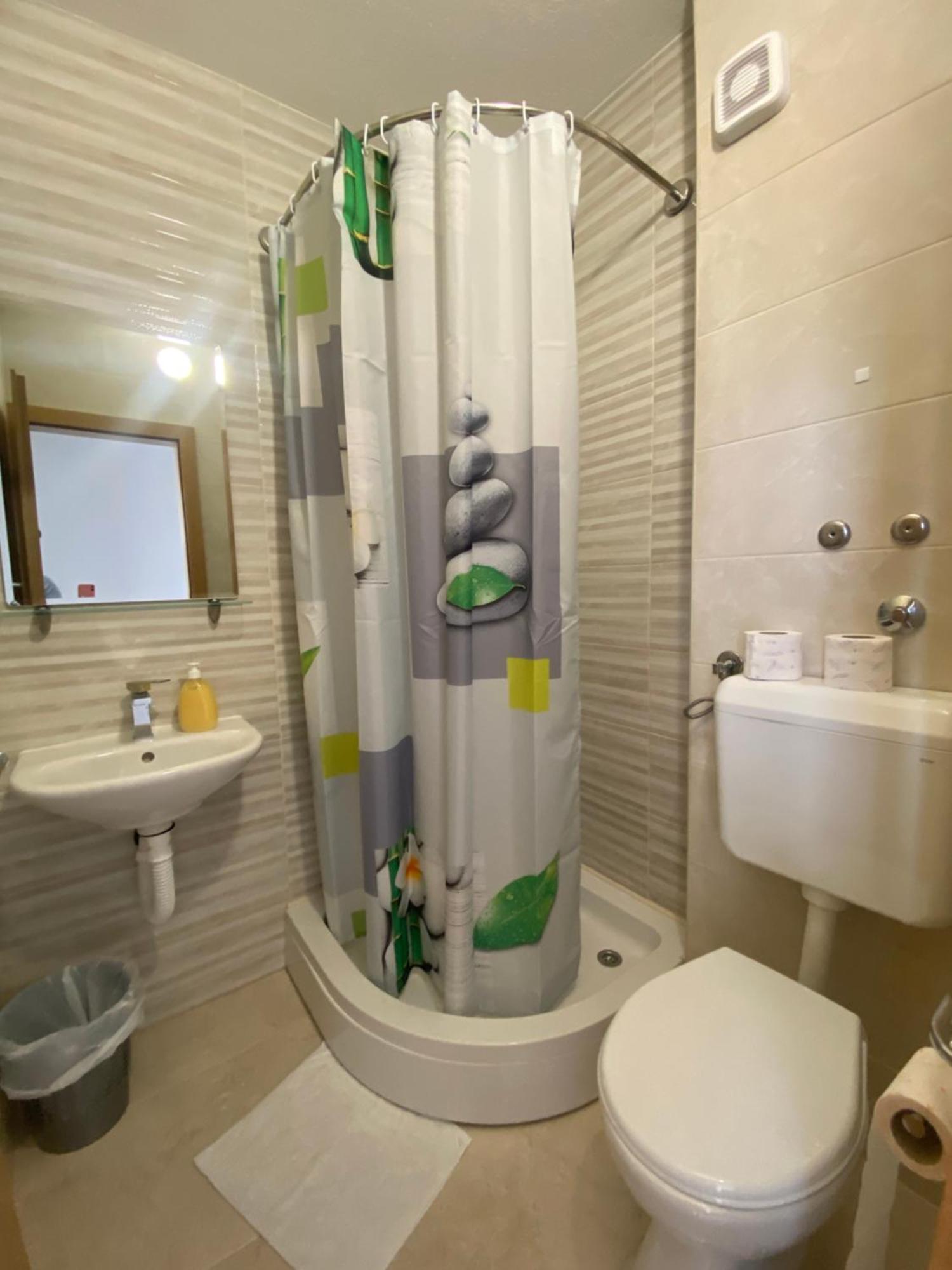 Međugorje Pansion Raspudic Bed & Breakfast エクステリア 写真
